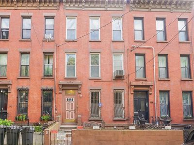 140 Nelson St, Brooklyn, NY, 11231