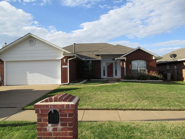 1st image of 2824 NW 162nd St