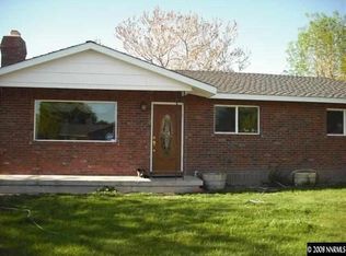 112 Meadow Dr, Yerington, NV 89447