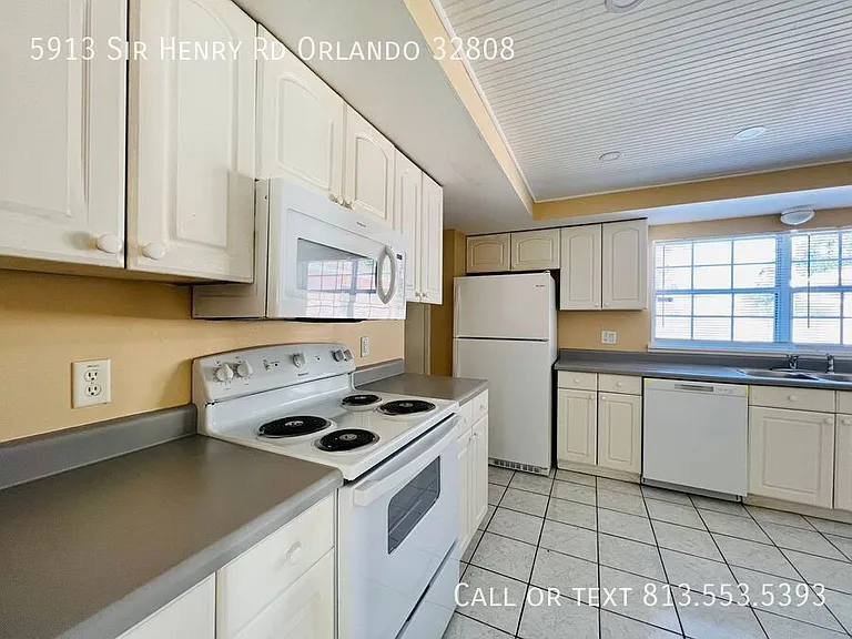 5913 Sir Henry Rd — Photo 8
