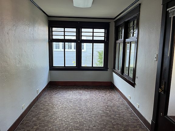 4th image of 312 Jones Ave