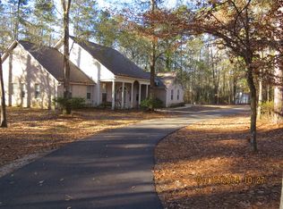 1031 Rollingwood West Ln, Summit, MS 39666