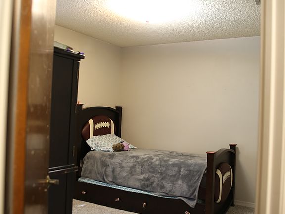 5th image of 2431 Arborwood Dr
