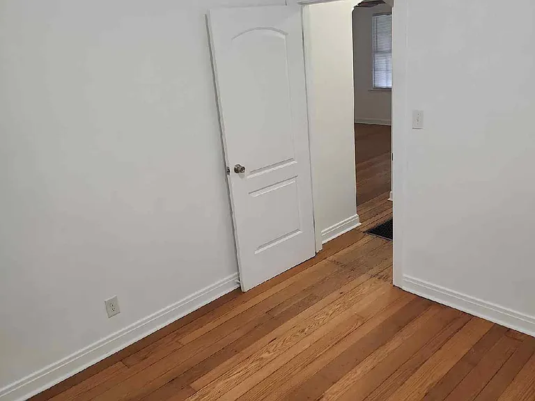 1015 Camden Ave — Photo 13