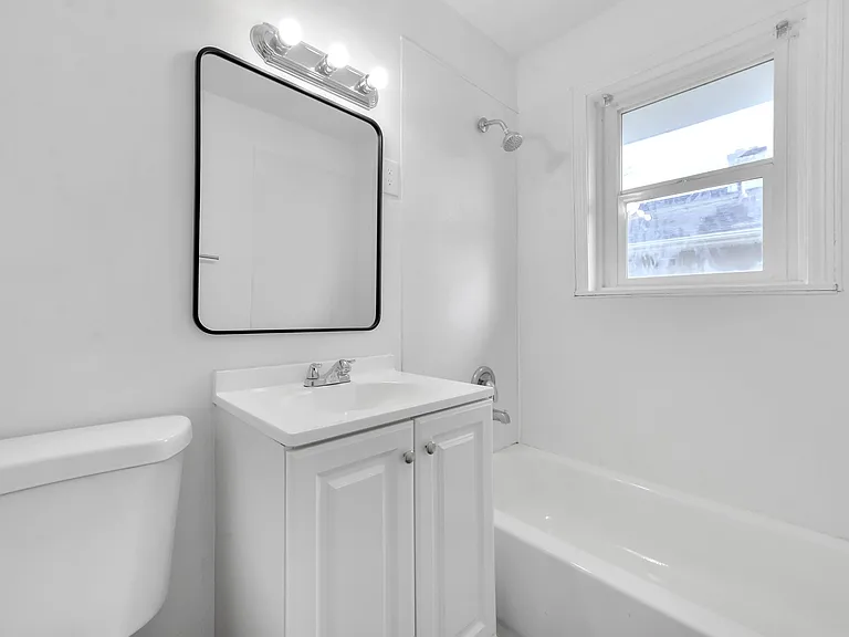 2389 Hiawatha St #2389 — Photo 21