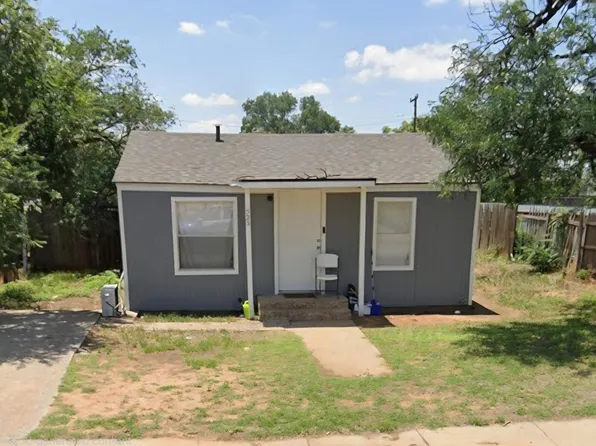 523 39th St, Lubbock, TX 79404