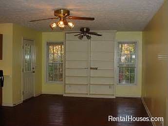 2nd image of 351 Kate Pl