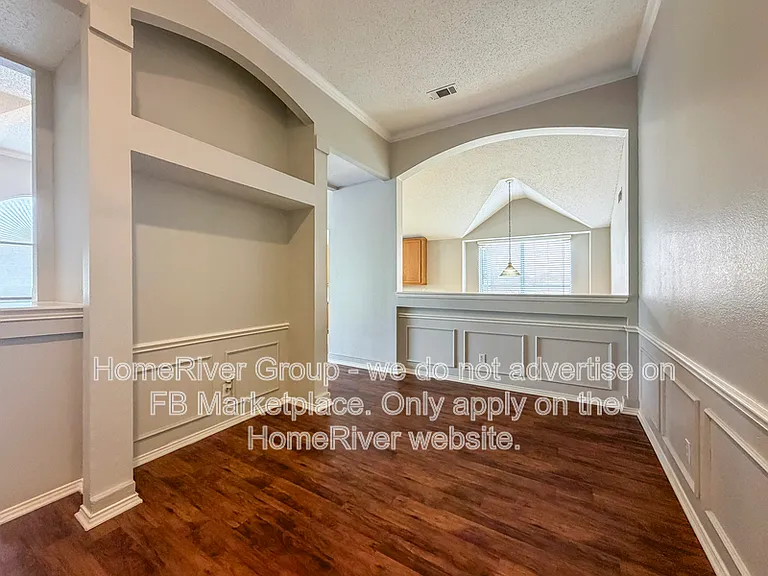 7209 Chaucer Dr — Photo 4