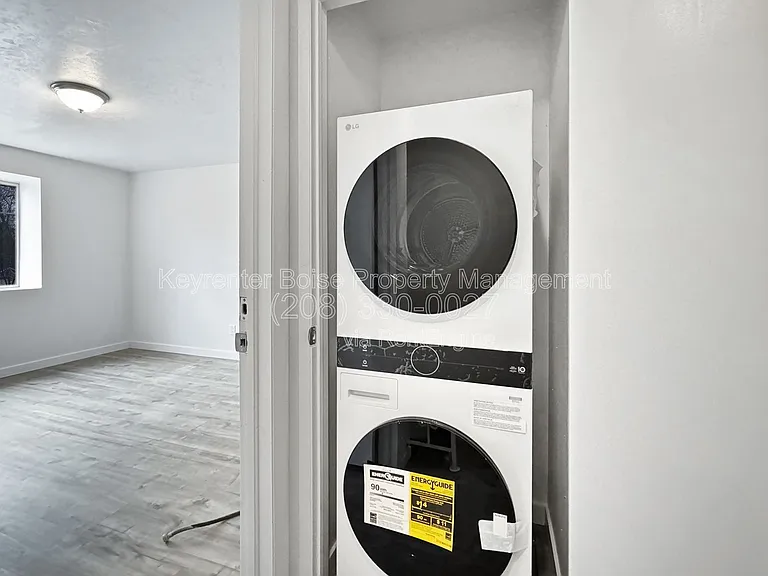 4813 W Targee St — Photo 13