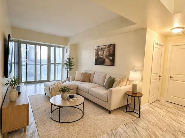 50 Absolute Ave #1101, Mississauga, ON L4Z 0A8