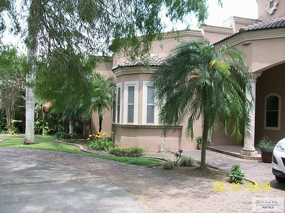2nd image of 34483 Island Estates St
