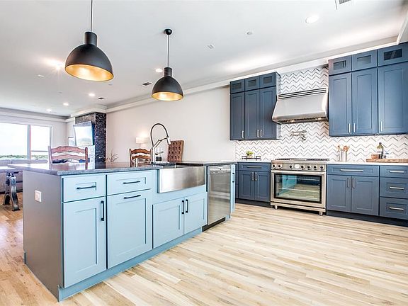 2nd image of 13001 Hutton Dr #7