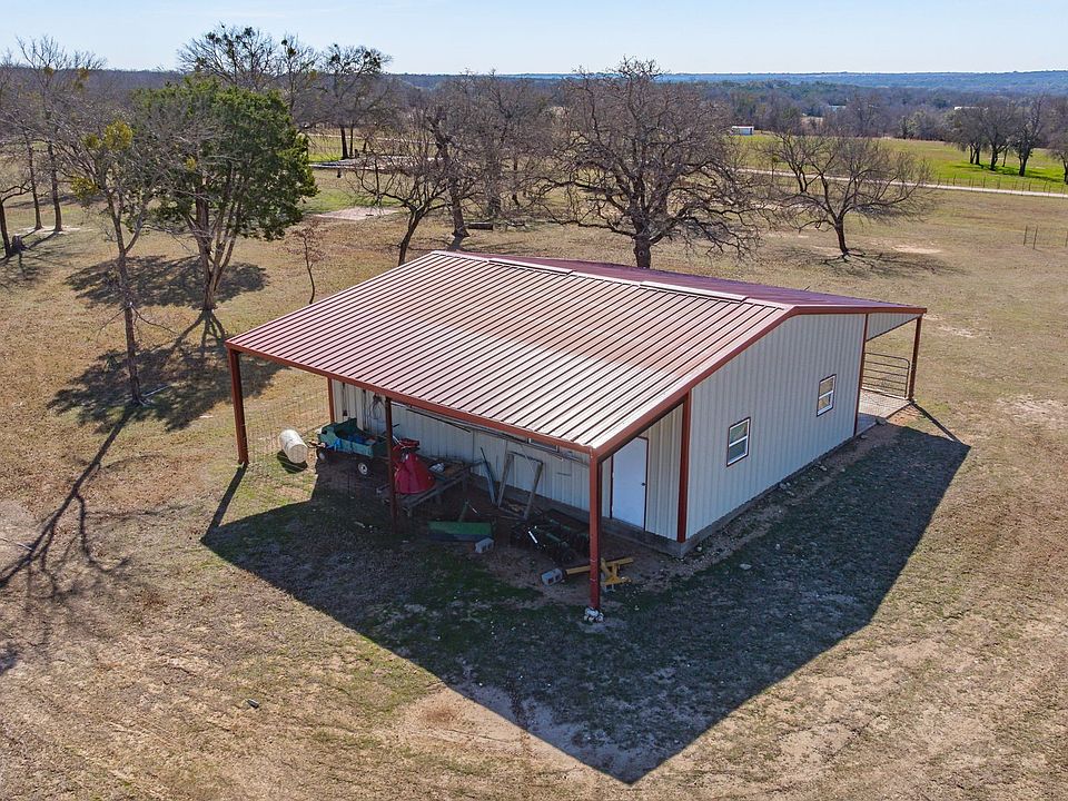 1st image of 1303 Private Road 1485