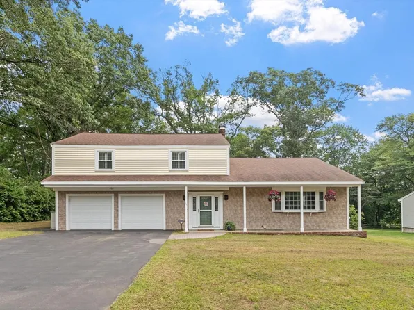 66 Checkerberry Ln, Framingham, MA 01702