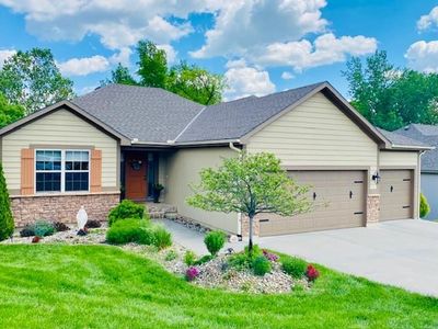 6217 Green Hills Ln, Kansas City, MO, 64151