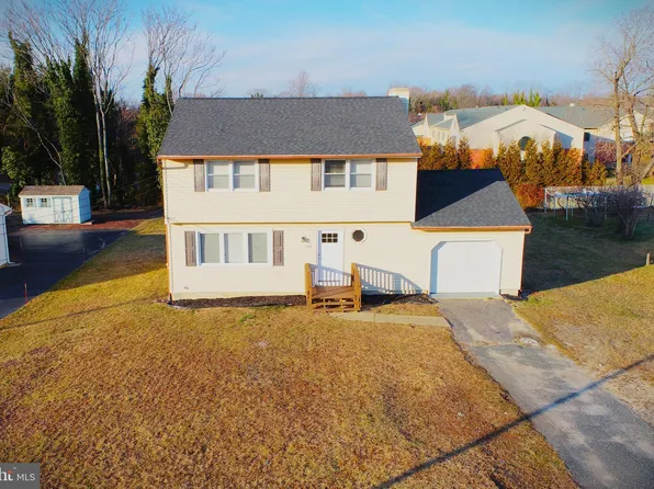 1164 E Elmer Rd, Vineland, NJ 08361