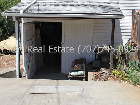 Entry to Studio space