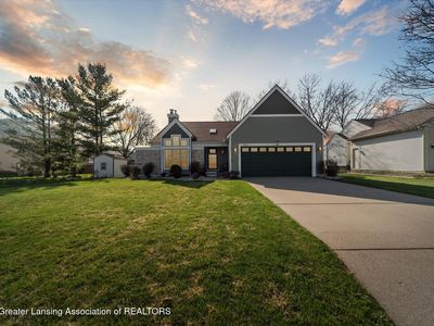 1131 Wolf Run Dr, Lansing, MI, 48917