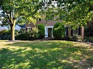 1053 Country Club Rd, Camp Hill, PA 17011