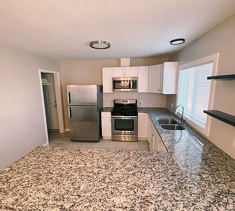 2nd image of 41 Cummings Ave NW