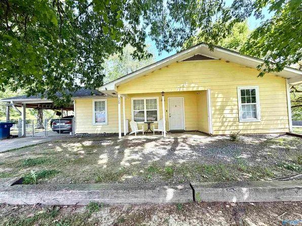 320 H T Greer Rd, Albertville, AL 35951