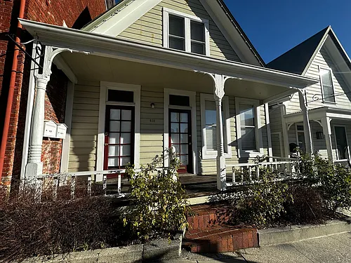 418 Broad St Photo 1