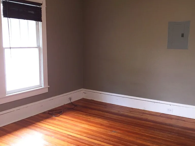 218 Tate St #2 — Photo 5