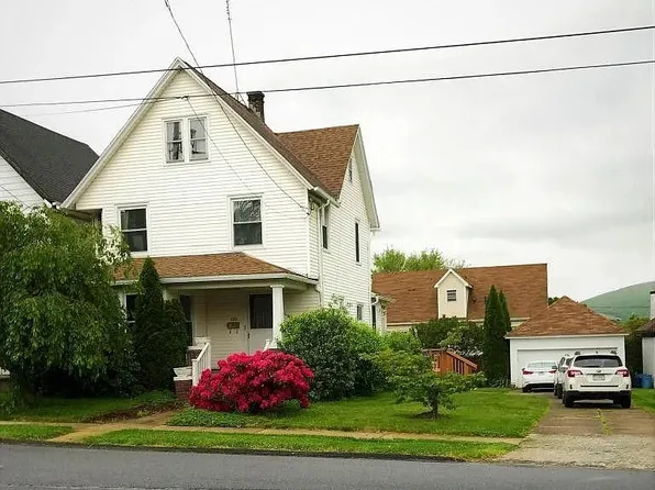 2323 Adams Ave, Scranton, PA 18509