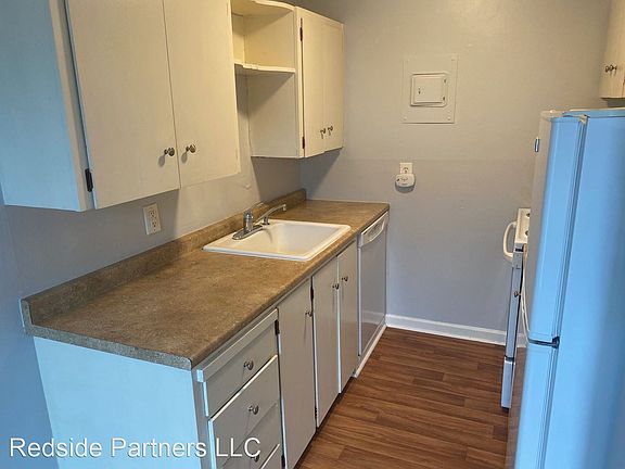 3rd image of 840 W Nickerson St #3422992