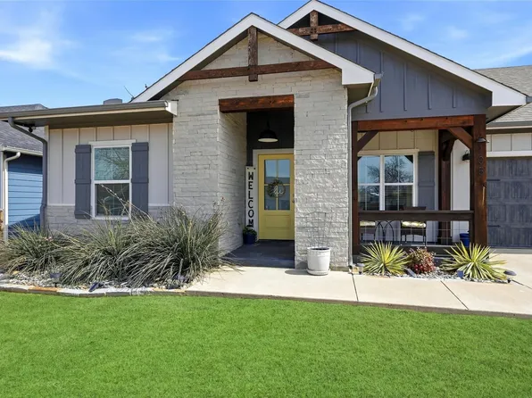 108 Clay Ln, Tom Bean, TX 75489