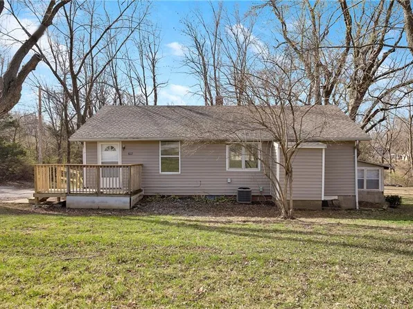 612 S Harris Ave, Independence, MO 64054