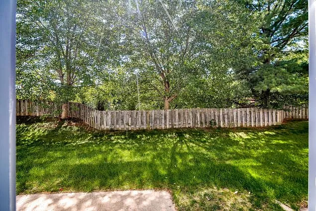 Perkins Place — Photo 17