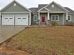 216 Fisherman Ln, Cape Girardeau, MO 63701