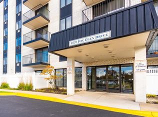 9737 N Fox Glen Dr Unit 2C, Niles, IL 60714