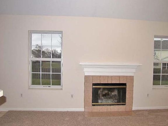 4th image of 6335 Twin Creeks Dr