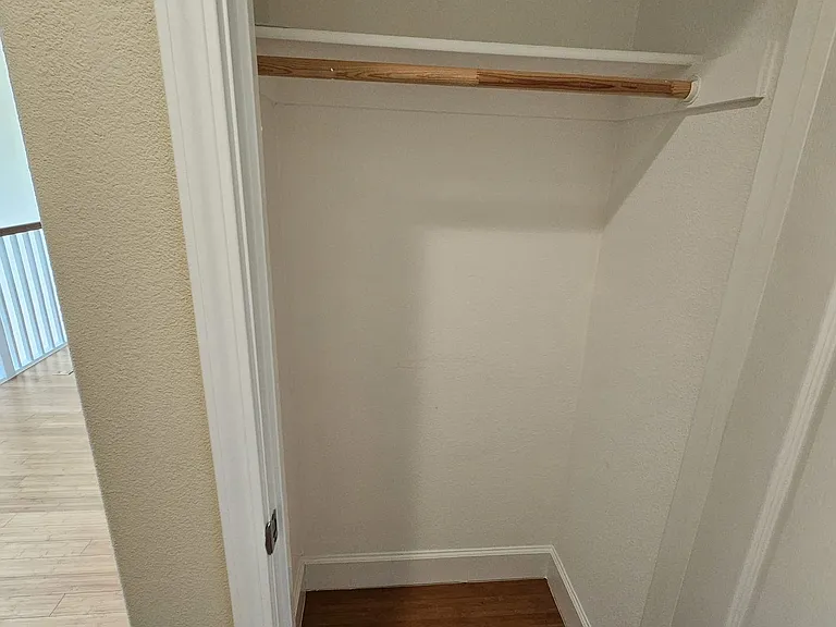 205 Pender Ln — Photo 26