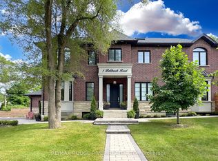 1 Bellbrook Rd, Toronto, ON M1S1J8