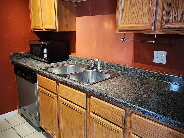 507 NW 39th Rd #237 — Photo 6