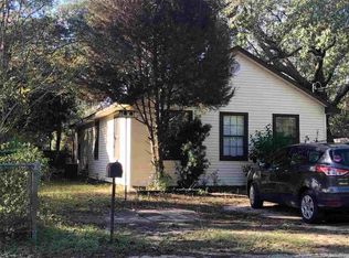 7229 Rebel Dr, Milton, FL 32583