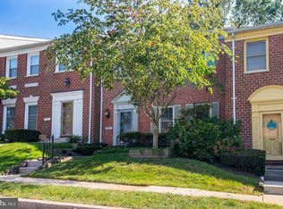 25 Aliceview Ct, Lutherville Timonium, MD 21093