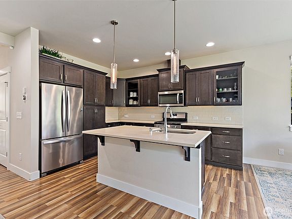 3rd image of 16261 166th Drive SE
