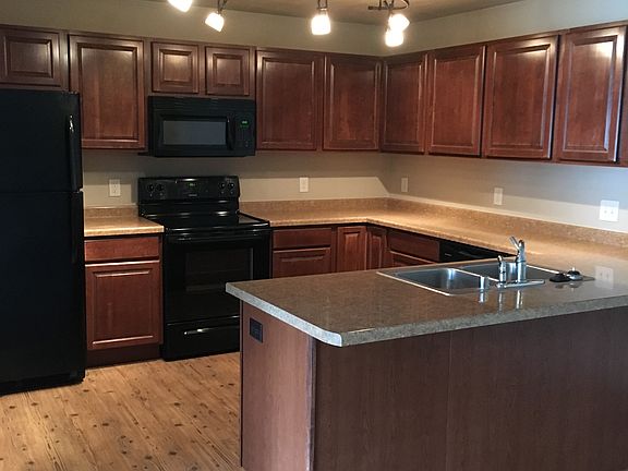 2nd image of 3117 W Glenpark Dr #6