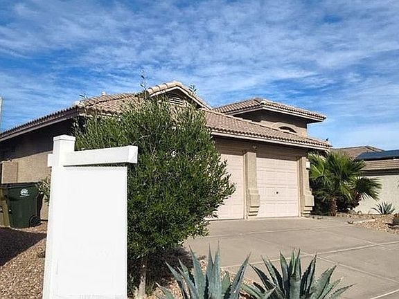 3rd image of 11424 S Obispo Dr