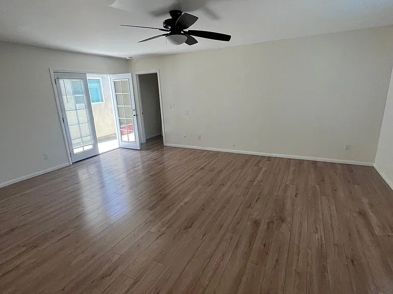 6814 Waite Dr — Photo 35