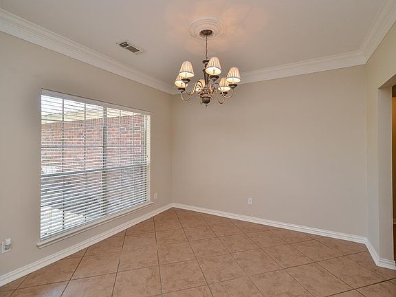 4th image of 13943 Fairwood Springs Dr