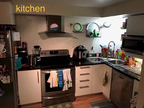 925 N Calvert St APT B, Baltimore, MD 21202