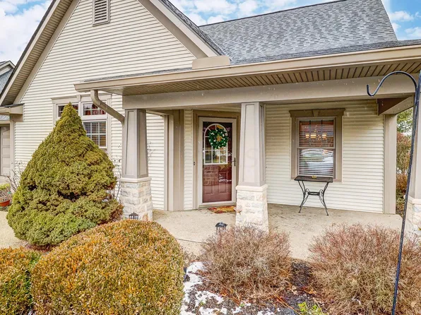 410 Cottage Grv W, Heath, OH 43056