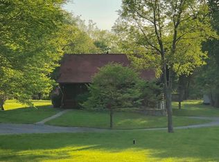 622 River Bend Rd, Great Falls, VA 22066