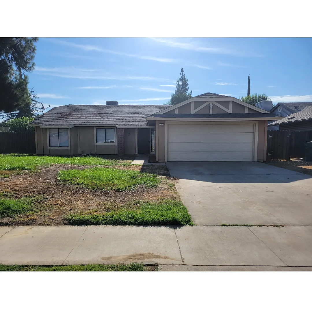 1114 N Jefferson St — Photo 1