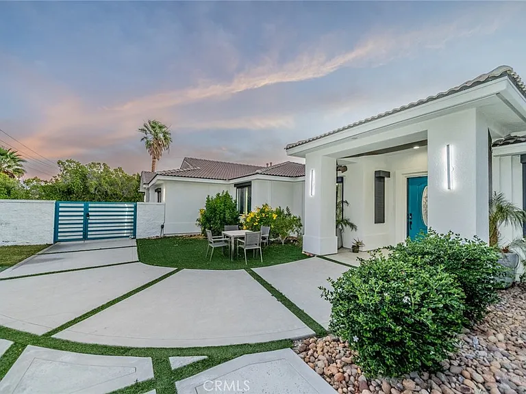 2932 Sunrise Way — Photo 18
